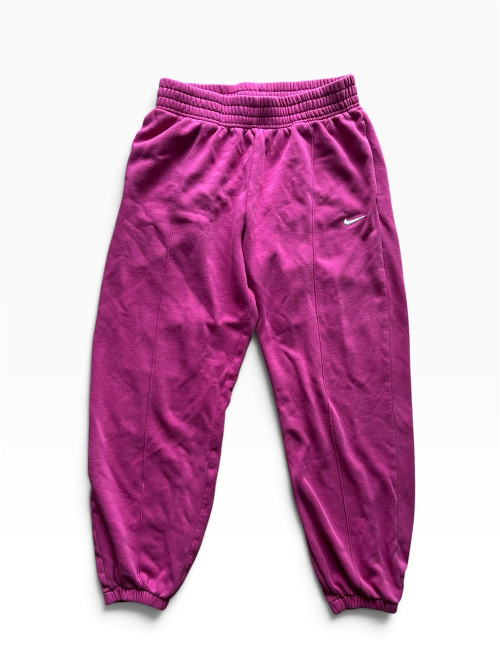 Nike Essential Fleece Pink Sweatpants Women’s Sz M Barbie Girly Winter Fall